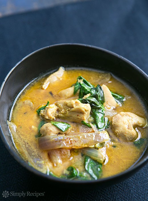 Basil chicken in coconut curry sauce