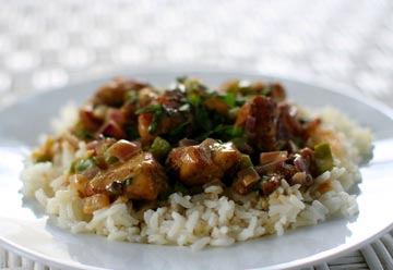 Basil chicken in coconut curry sauce