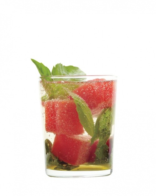 Basil gimlet fizz