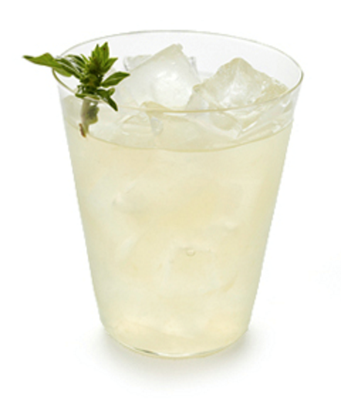 Basil lemonade
