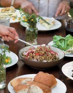 Basil pesto farro salad