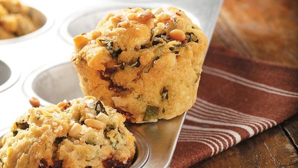 Basil pesto muffins