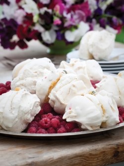 Basil, raspberry and hazelnut meringues