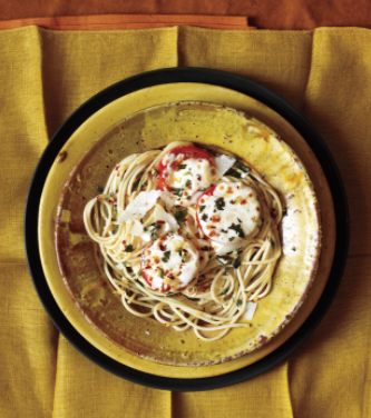 Basil spaghetti with cheesy broiled tomatoes