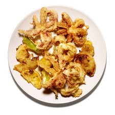 Batter-fried squid with pepperoncino and lemon