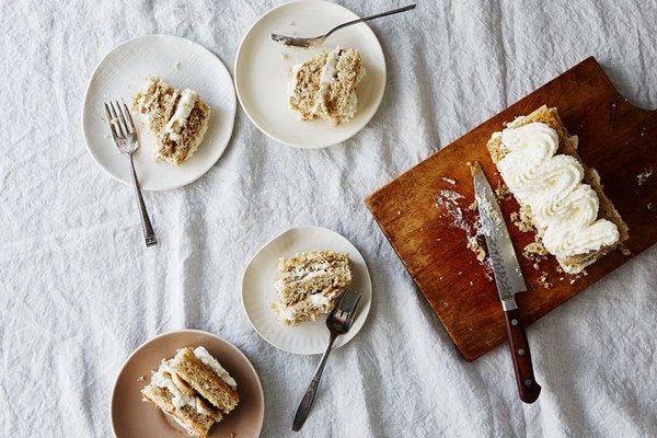 Bavarian banana cake