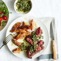 Bavette steak with Parmesan wedges
