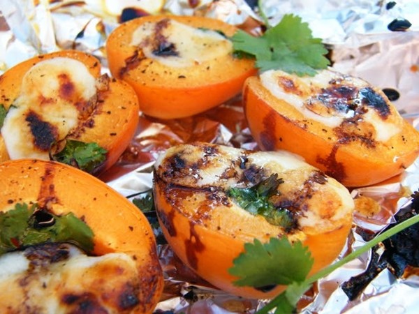 BBQ apricots with goats cheese