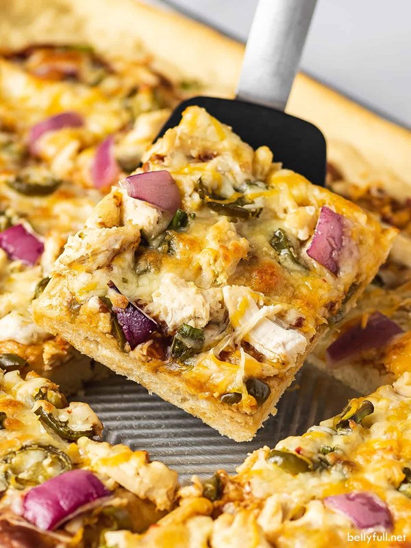 BBQ chicken pizza