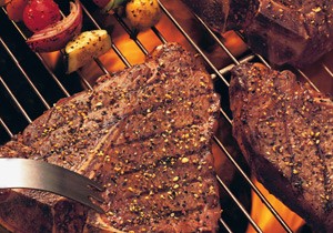 BBQ sirloin with zesty sauce