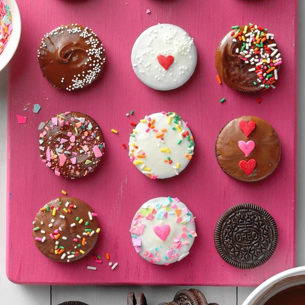 Be-mine sandwich cookies