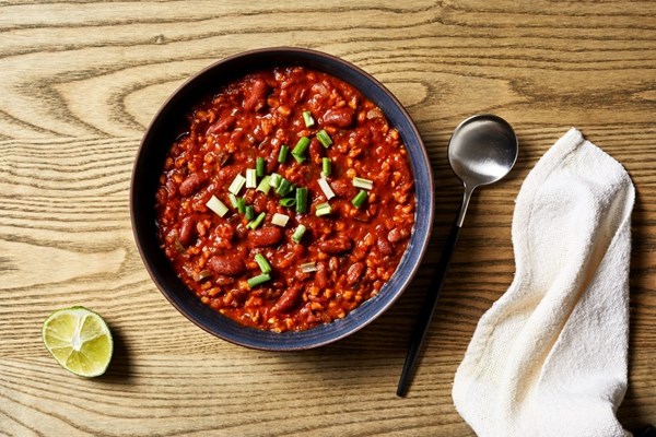 Bean and barley chili