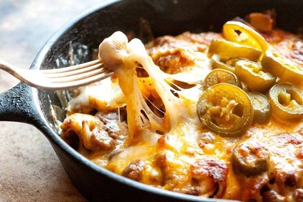 Bean and corn chip casserole (Fritoque)