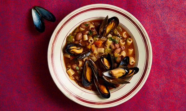 Bean and pasta soup with mussels (Pasta fagioli)