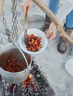 Bean and potato casserole (Kartoffelfad med bønner)