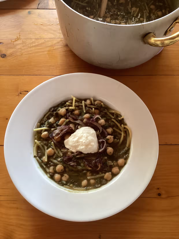 Bean, herb and pasta soup (ash rehteh)