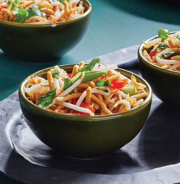 Bean sprout salad with chow mein noodles