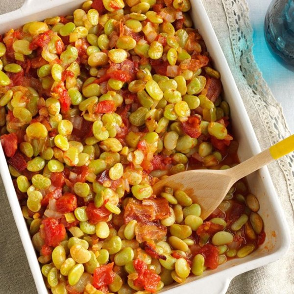Beans, bacon & tomato bake