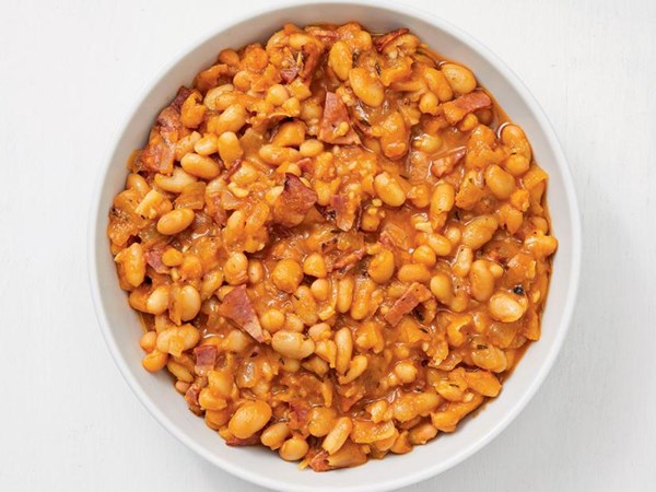 Beans with turkey bacon
