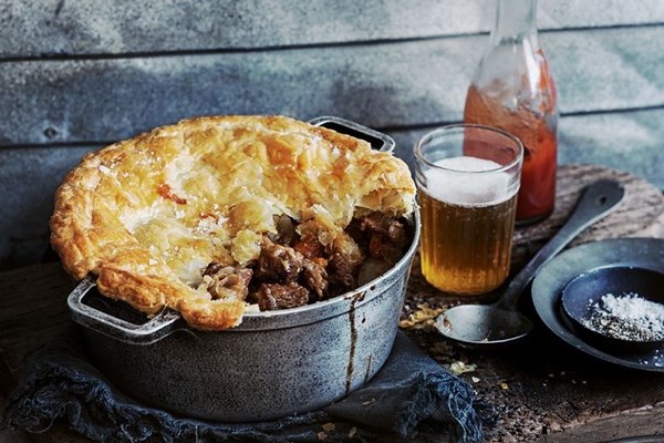 Beef & ale pie