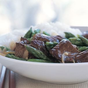 Beef & asparagus stir-fry