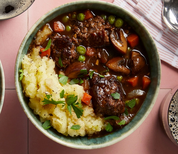 Beef & mushroom stew with mashed potatoes