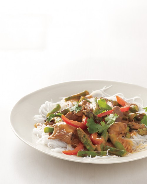 Beef-and-asparagus curry