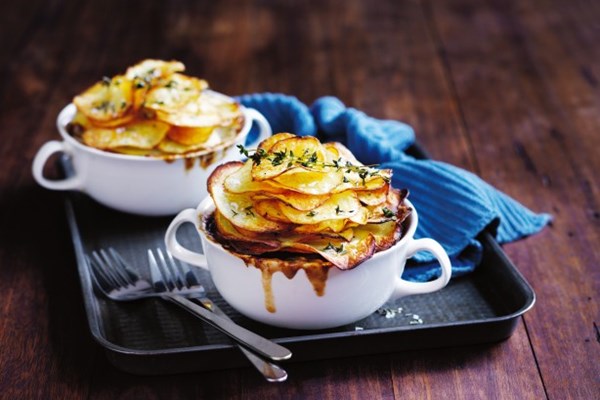 Beef and beer slow-cooked pies