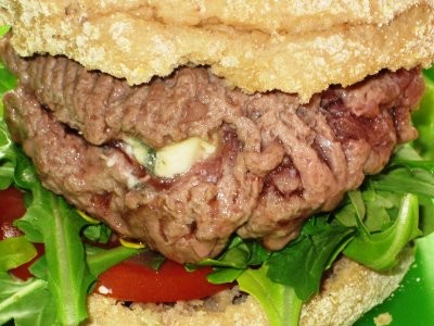 Beef and Gorgonzola burgers