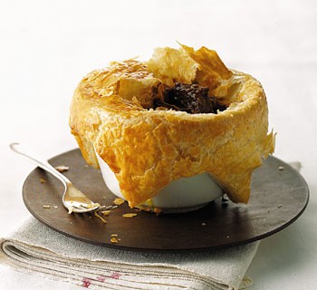 Beef and Guinness pie
