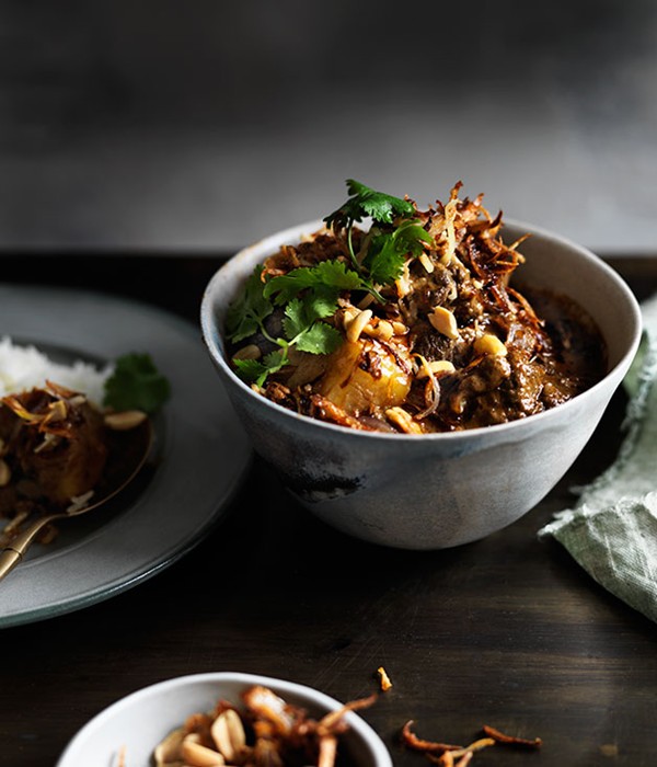 Beef and potato massaman curry