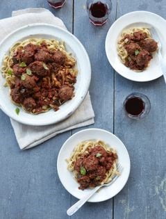 Beef and quinoa meatballs
