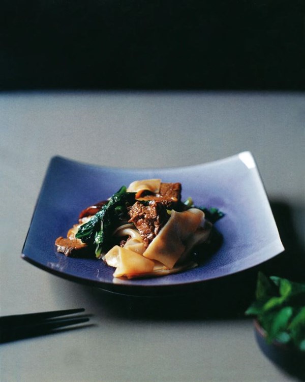 Beef, black bean and rice noodles with oyster sauce