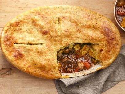 Beef Bourguignonne potpie