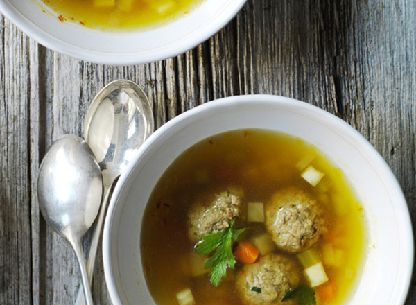 Beef broth with liver dumplings and saffron