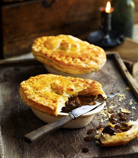 Beef, brown ale and mushroom pie