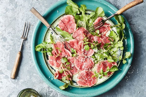 Beef carpaccio, horseradish and mojo verde cream