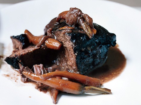 Beef cheeks braised in red wine with orange zest (Joues de boeuf aux agrumes)