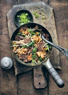 Beef chow fun