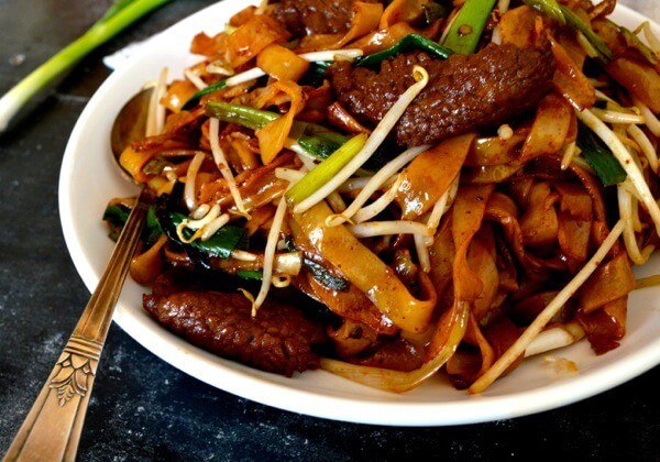 Beef chow fun noodles (Gon chow ngau ho)