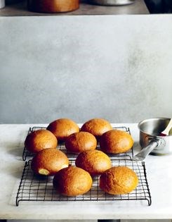 Beef fat bread rolls