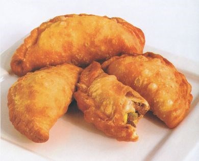 Beef-filled turnovers (Empanadas de carne)