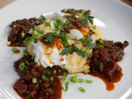 Beef grillades with cheesy corn and sweet onion grits