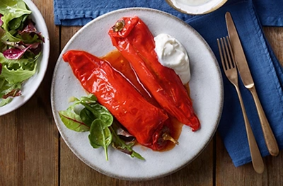 Beef kofta stuffed peppers & garlic yogurt