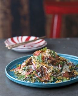 Beef, mushroom and glass noodle salad (Goi bò)