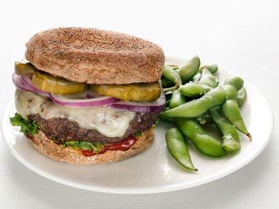 Beef-mushroom burgers