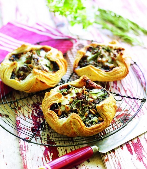 Beef, onion, rosemary and pine nut parcels