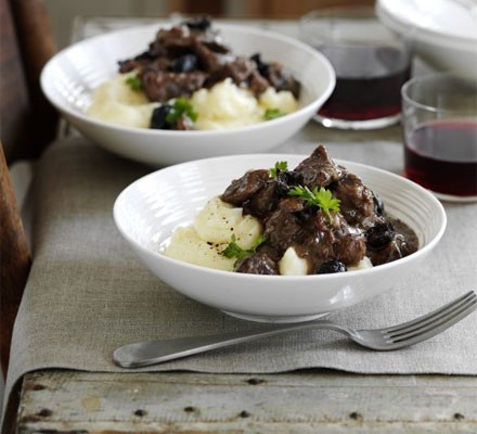 Beef, red wine and black olive stew