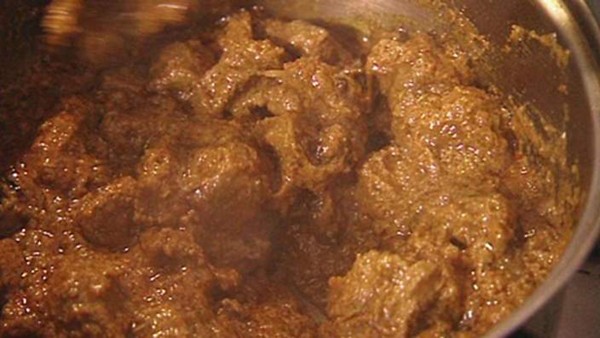 Beef rendang