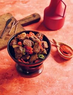 Beef rib and capsicum stir-fry (Derek kulwa)